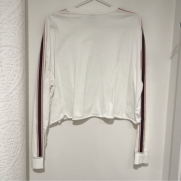 TNA Aritzia Agden Long Sleeve Crop - Picture 2 of 5